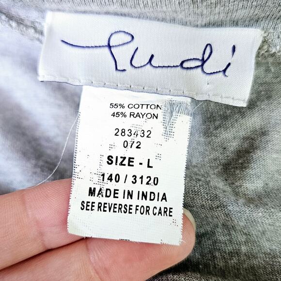 🦃 Ludi Womens Grey Stretchy Dolman Sleeve Top Blouse Beaded V Neck Large - Picture 3 of 8